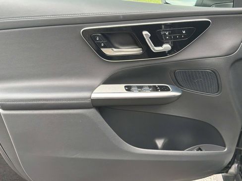 Certified 2025 Mercedes-Benz GLC 300 4MATIC image 15
