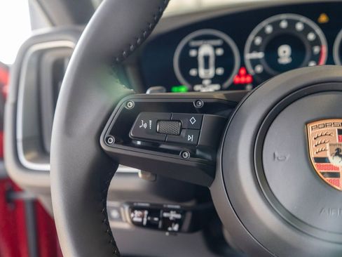 New 2026 Porsche Cayenne S image 19