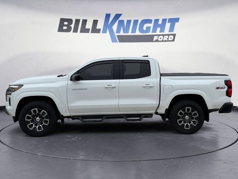 Used 2024 Chevrolet Colorado Z71 w/ Z71 Convenience Package 2 image 2