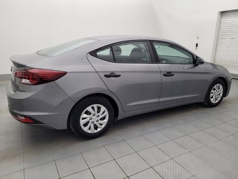 Used 2020 Hyundai Elantra SE w/ Cargo Package (C1) image 10