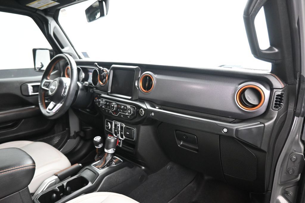 Used 2022 Jeep Gladiator Mojave w/ LED Lighting Group AWD/4WD image 47