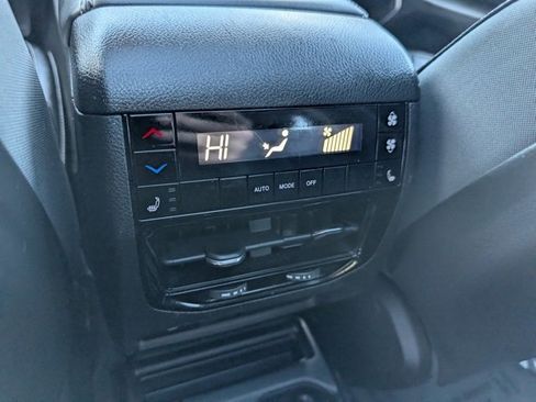 Used 2022 Jeep Grand Cherokee L Limited w/ Trailer Tow Group (B) image 22