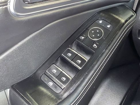 Used 2021 Nissan Rogue SL image 27