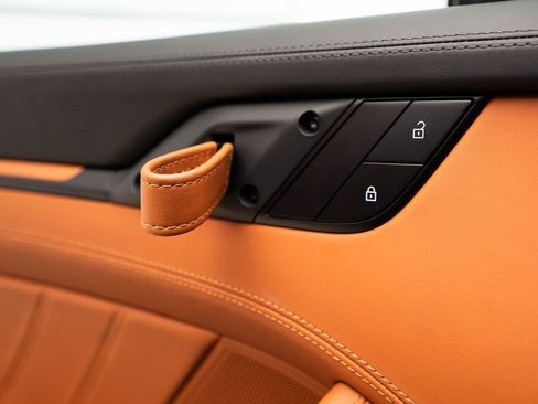 Used 2024 Porsche 911 S/T image 22