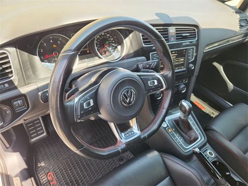 Used 2016 Volkswagen GTI Autobahn image 10