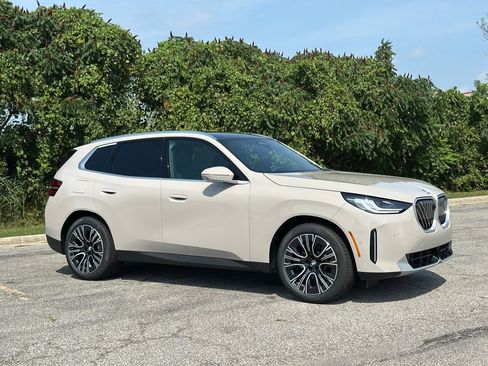 New 2026 BMW X3 xDrive30 w/ Premium Package image 9