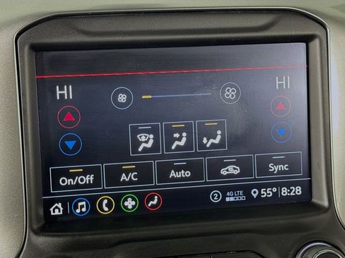 Used 2020 Chevrolet Silverado 1500 LT w/ True North Edition image 33