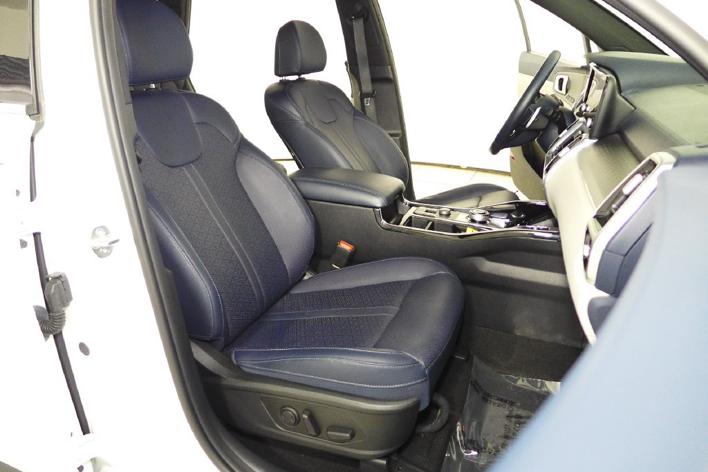 Used 2023 Kia Sorento SX Prestige AWD/4WD image 18