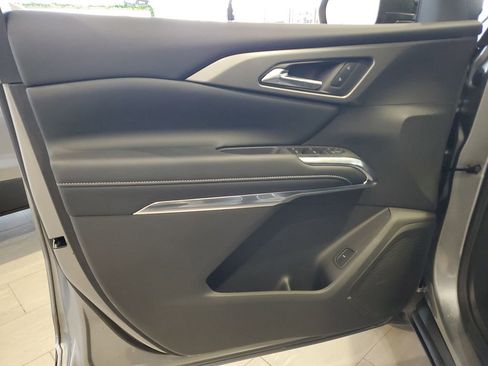 New 2026 Chevrolet Traverse LT w/ LPO, Floor Liner Package image 12