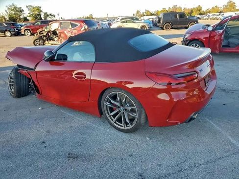 Used 2025 BMW Z4 M40i w/ Premium Package image 2