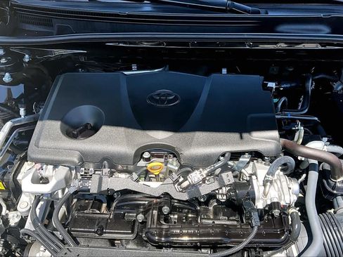 Certified 2022 Toyota Camry LE FWD image 31