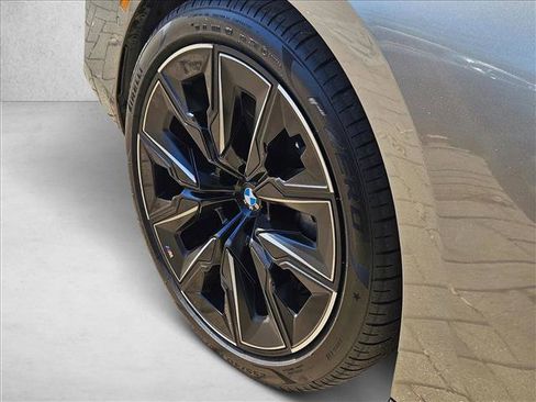 Certified 2023 BMW 740i 740i image 13
