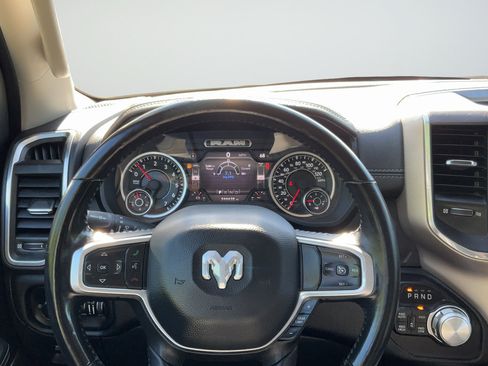 Used 2022 RAM 1500 Laramie AWD/4WD image 14