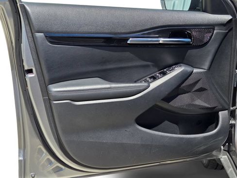 Certified 2024 Kia Seltos X-Line AWD/4WD image 15