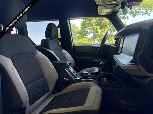 Used 2022 Ford Bronco Wildtrak AWD/4WD image 36