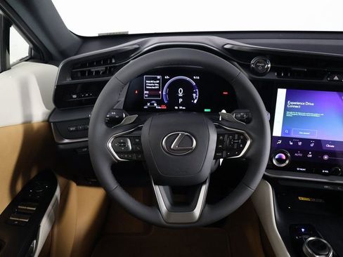 New 2026 Lexus RZ 350e image 3
