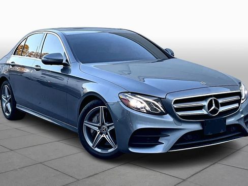 Used 2019 Mercedes-Benz E 450 4MATIC Sedan w/ Premium Package image 3