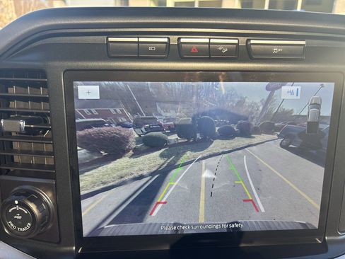 Used 2021 Ford F150 XLT w/ Equipment Group 302A High image 19