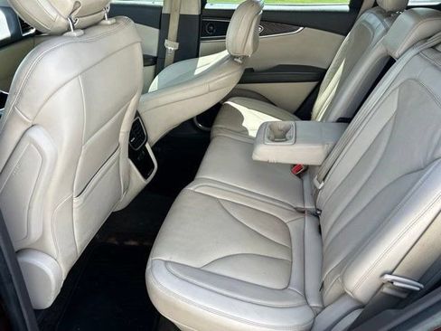 Used 2020 Lincoln Nautilus Reserve w/ Cargo Utility Package FWD image 45