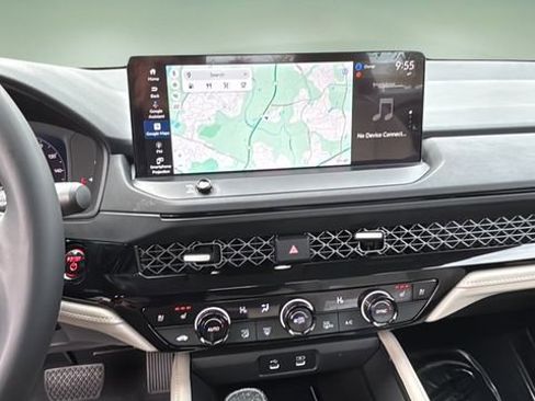 Used 2023 Honda Accord Touring image 25