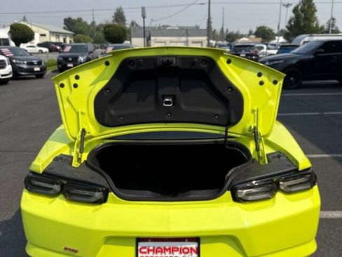 Used 2020 Chevrolet Camaro LT w/ RS Package RWD image 10