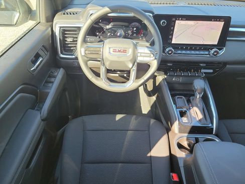 New 2026 GMC Canyon Elevation w/ Convenience Package RWD image 15