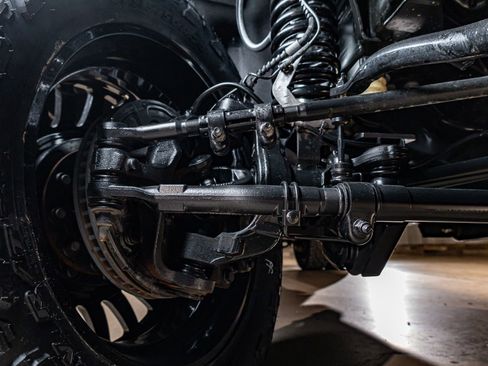 Used 2026 Ford F450 Platinum w/ FX4 Off-Road Package image 13