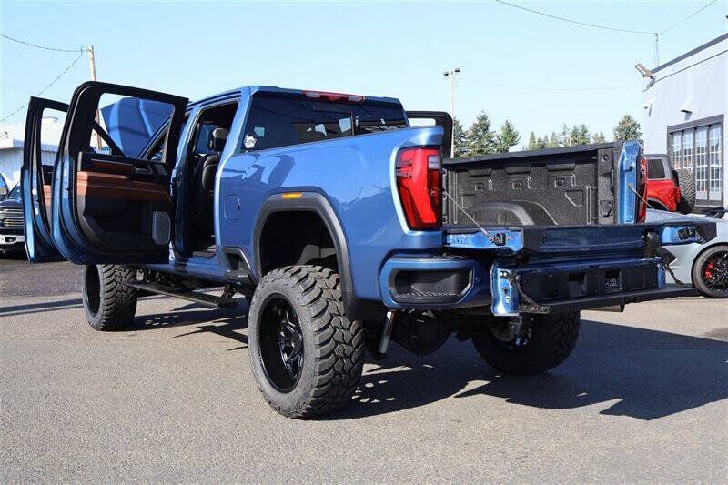 Used 2026 GMC Sierra 3500 Denali Ultimate AWD/4WD image 37