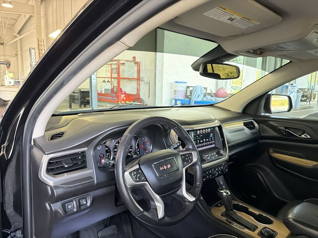 Certified 2018 GMC Acadia Denali AWD/4WD image 11