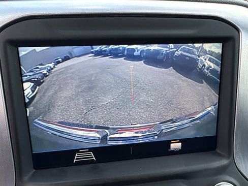 Used 2022 GMC Sierra 3500 SLE w/ SLE Value Package image 30