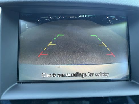 Used 2019 INFINITI Q50 Luxe w/ Essential Package (3.0T Luxe) image 16