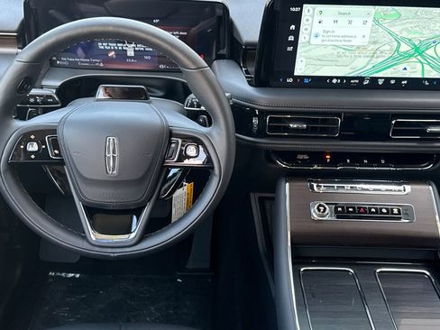 New 2025 Lincoln Aviator Reserve image 13