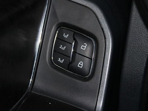 Used 2024 Ford F250 Lariat w/ Lariat Ultimate Package image 46