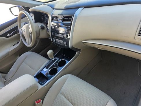 Used 2014 Nissan Altima 2.5 S image 16