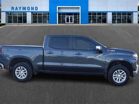 Used 2020 Chevrolet Silverado 1500 LT w/ All-Star Edition image 2