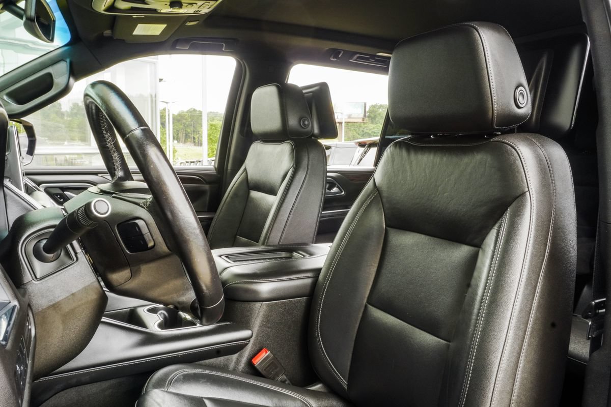 Used 2021 Chevrolet Tahoe Z71 w/ Rear Media and Nav Package AWD/4WD image 38
