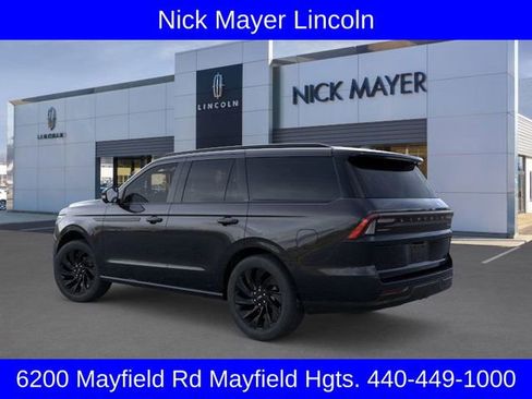 New 2025 Lincoln Navigator Reserve w/ Jet Appearance Package image 4