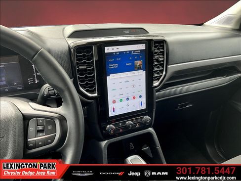 Used 2024 Ford Ranger XLT w/ Technology Package AWD/4WD image 10