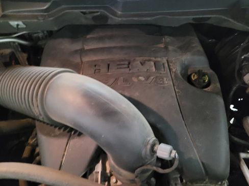 Used 2015 RAM 1500 Big Horn RWD image 30