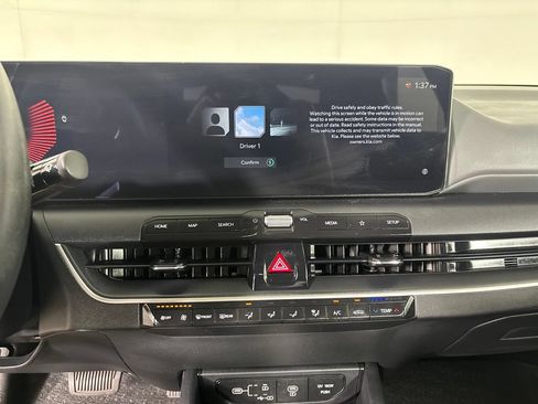 Used 2025 Kia K4 FWD image 14