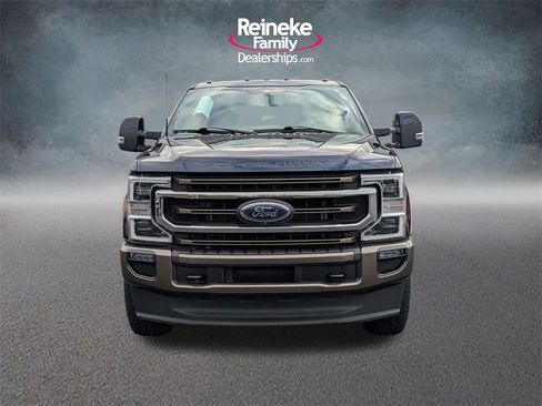 Used 2022 Ford F250 King Ranch image 2
