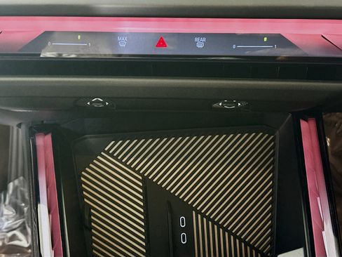 Used 2025 BMW X3 xDrive30i image 23