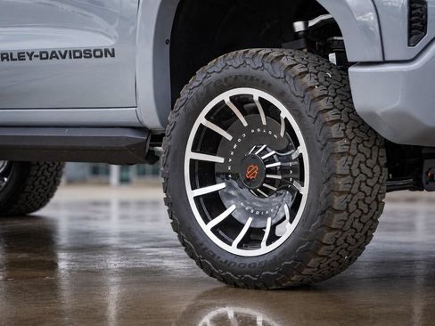 New 2025 GMC Sierra 1500 AT4 w/ AT4 Premium Package AWD/4WD image 67