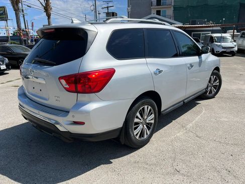 Used 2019 Nissan Pathfinder SV w/ Cargo Package AWD/4WD image 5