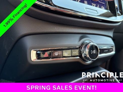 New 2026 Volvo XC40 B5 Ultra AWD/4WD image 16