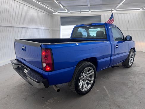 Used 2004 Chevrolet Silverado 1500 W/T RWD image 5