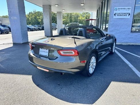Used 2018 FIAT 124 Spider Classica w/ Technology & Siriusxm Group image 7