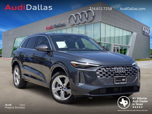 Certified 2025 Audi Q5 Premium Plus AWD/4WD image 1