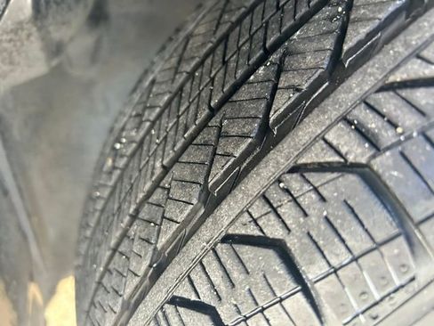 Used 2021 Jeep Renegade Latitude image 32