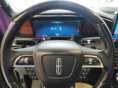 Used 2023 Lincoln Navigator Reserve AWD/4WD image 30